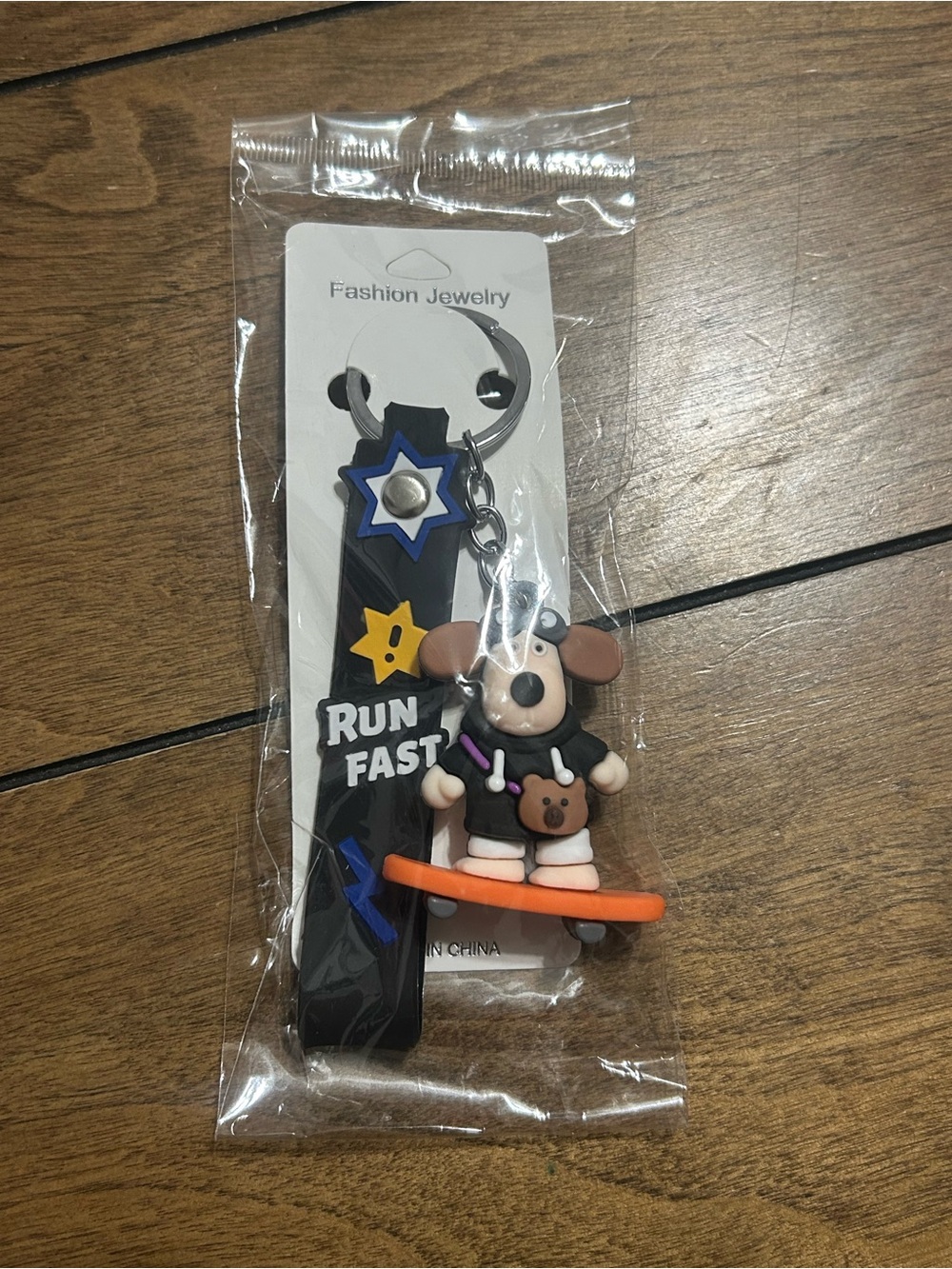Cute Dog Skateboard Keychain with 'Run Fast' Strap - Black, Orange, Brown